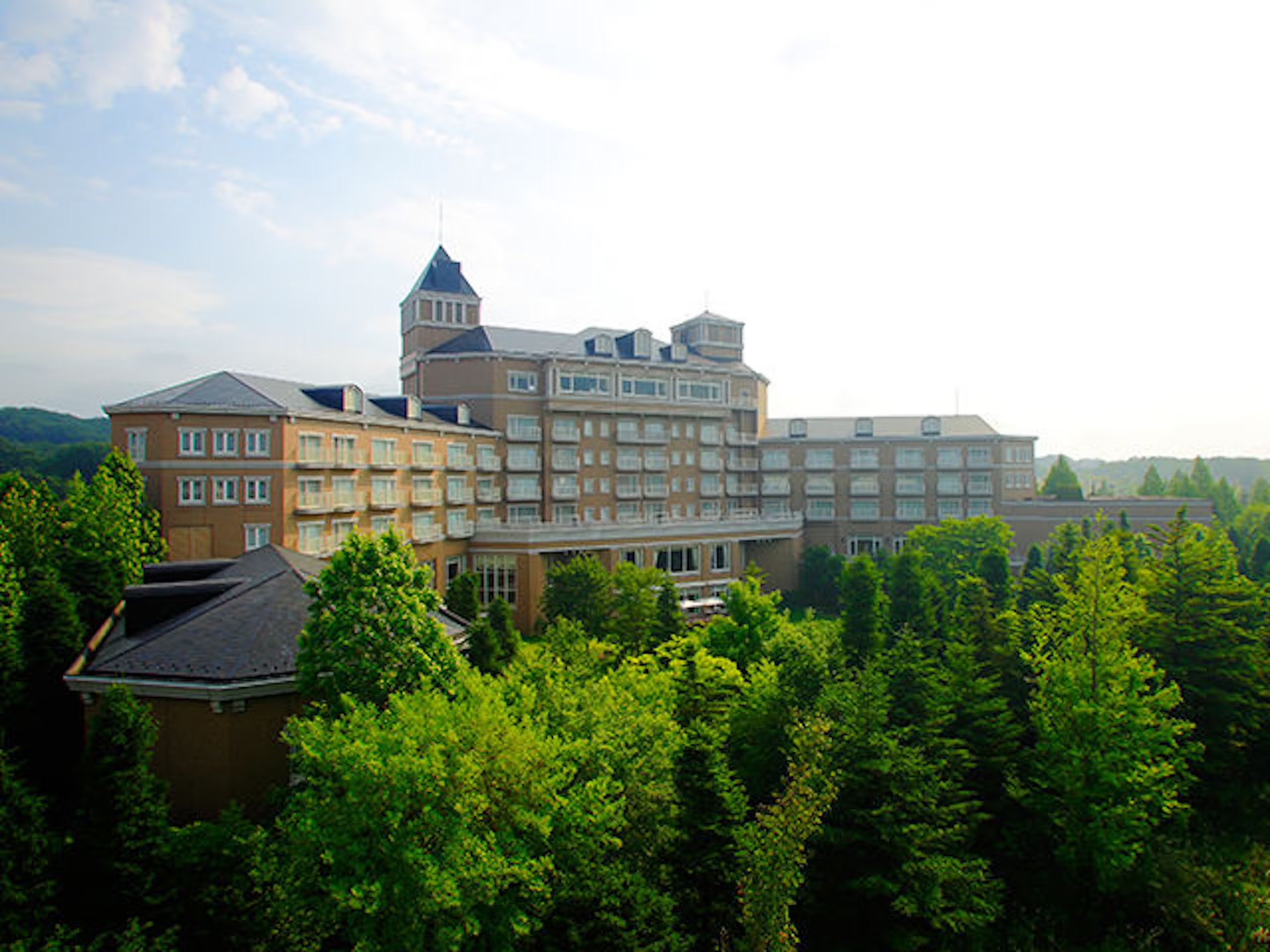 仙台ロイヤルパークホテルの外観写真