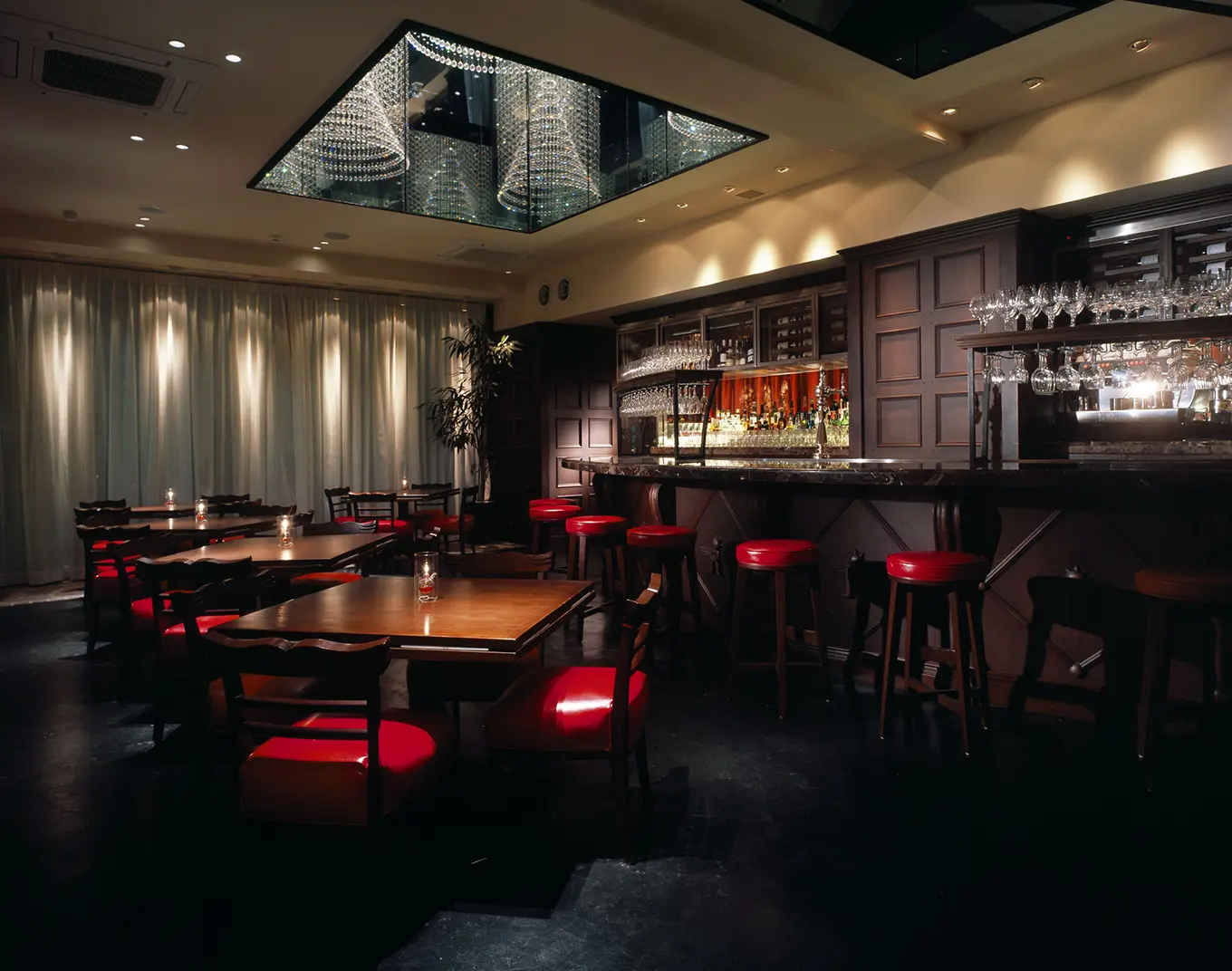 リゴレットタパスラウンジの内観写真