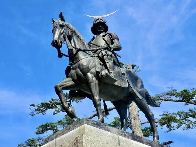 青葉城址の伊達政宗の騎馬像